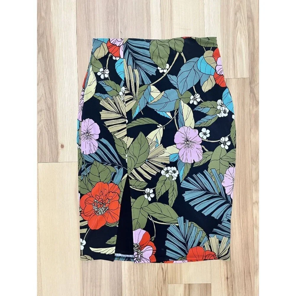 Guess Floral Print Pencil Skirt With Side Slit Stretch Size M Excellent Conditio - Picture 2 of 4